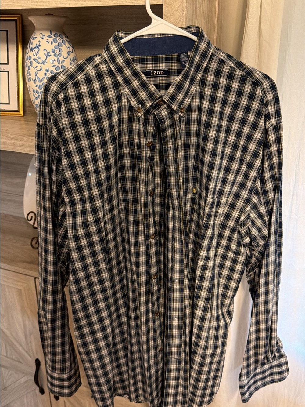 Izod Men's Navy and Green Plaid Button-Down Shirt
